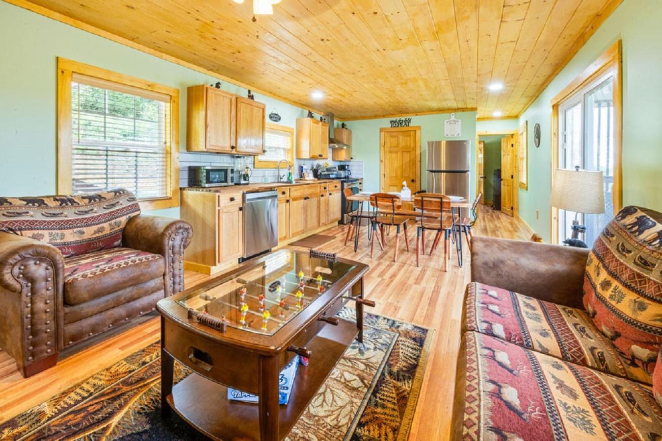 Brand New Tiny Cabin! A Bearly Adventure Sevierville Bagian luar foto