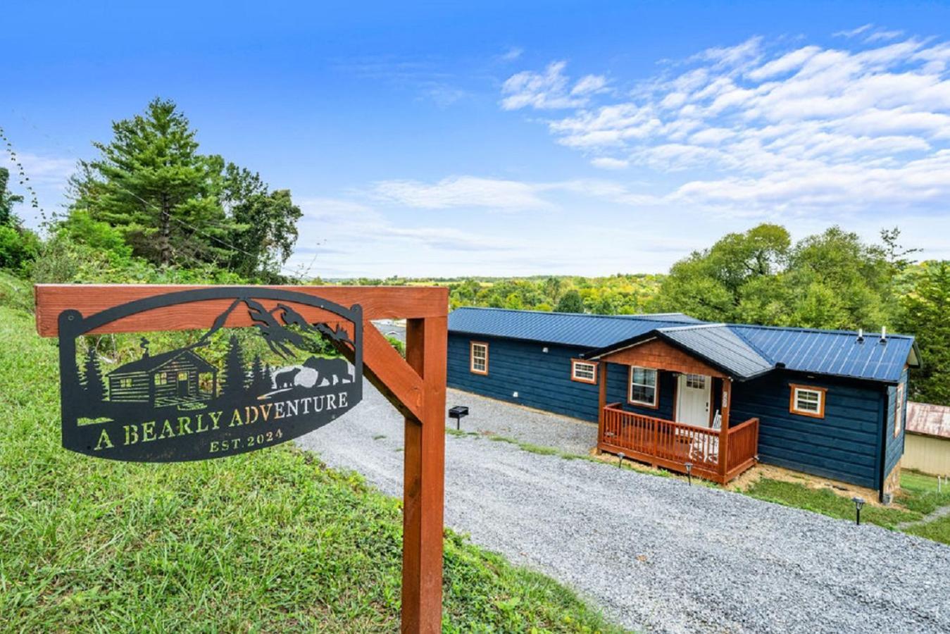 Brand New Tiny Cabin! A Bearly Adventure Sevierville Bagian luar foto